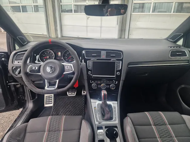 VW Golf VII 2.0 TSI GTI Clubsport DSG