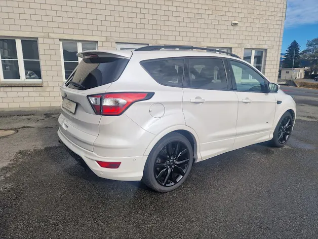 Ford Kuga 2.0 TDCi 180 ST-Line FPS