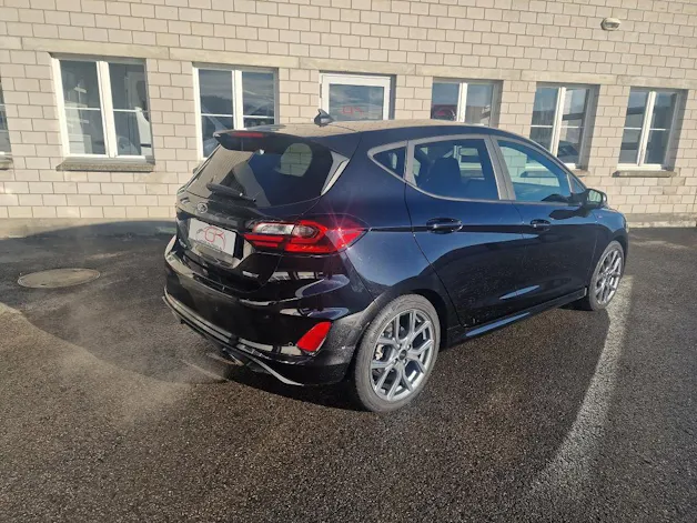 Ford Fiesta 1.0 EcoB Hybrid ST-Line X