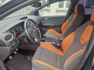 Ford Focus 2.5i 20V ST