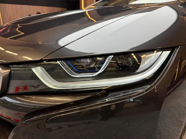 BMW i8 Roadster
