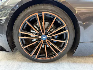 BMW i8 Roadster