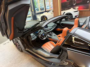 BMW i8 Roadster