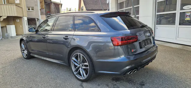 Audi S6 Avant 4.0 V8 TFSI quattro S-Tronic