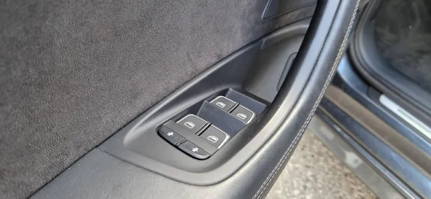 Audi S6 Avant 4.0 V8 TFSI quattro S-Tronic