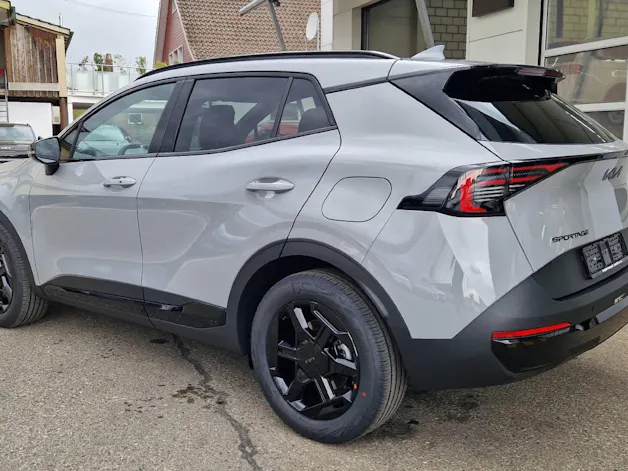 Kia Sportage 1.6 T-GDi Hybrid 4x4 Black Edition