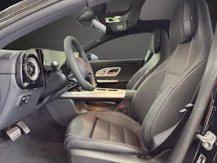 Mercedes-Benz CLA 220 4Matic 8G-DCT