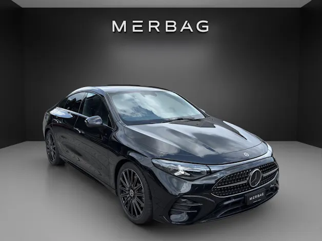 Mercedes-Benz CLA 220 4Matic 8G-DCT