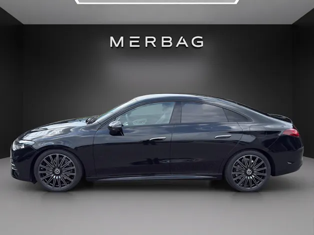 Mercedes-Benz CLA 220 4Matic 8G-DCT