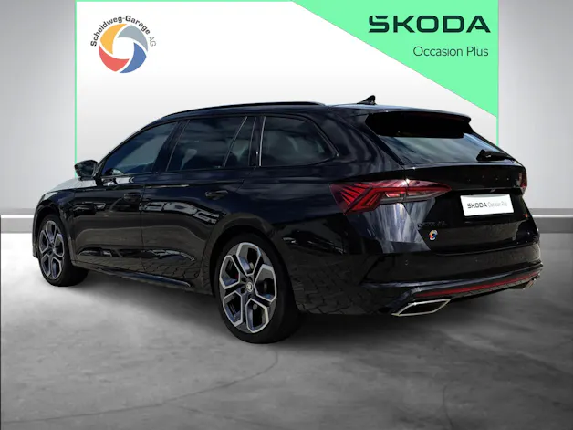 Škoda Octavia Combi 2.0 TSI DSG RS