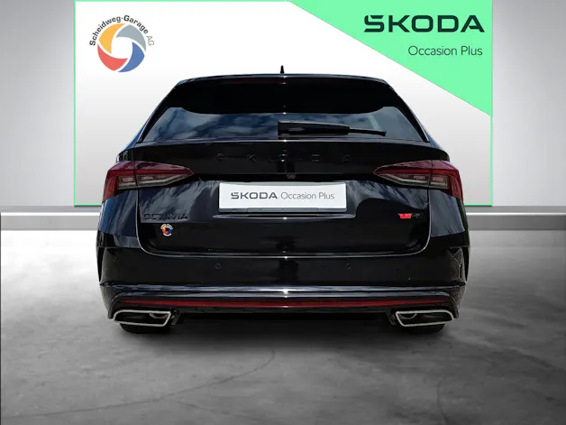 Škoda Octavia Combi 2.0 TSI DSG RS