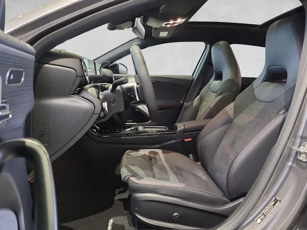 Mercedes-Benz A 250 4Matic 8G-DCT