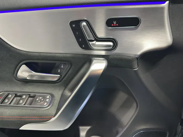 Mercedes-Benz A 45 AMG 4Matic+ Speedshift