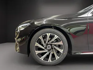 Mercedes-Benz E 220 d 4MATIC Limousine