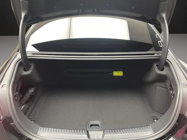 Mercedes-Benz E 220 d 4MATIC Limousine