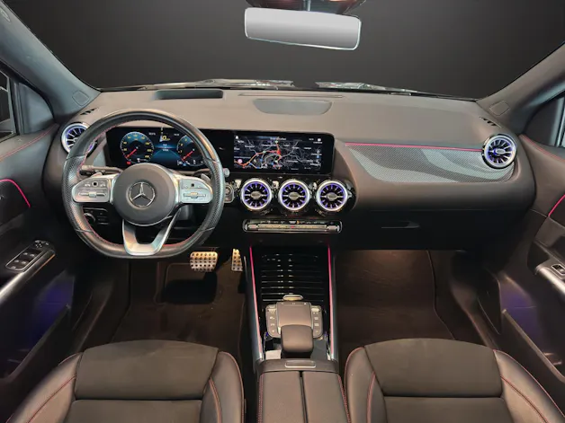 Mercedes-Benz GLA 200 AMG Line