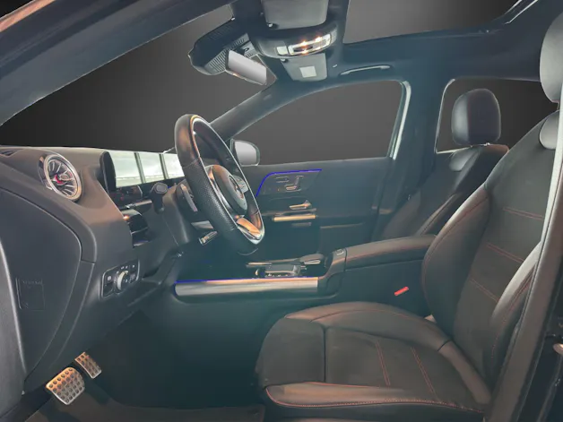 Mercedes-Benz GLA 200 AMG Line