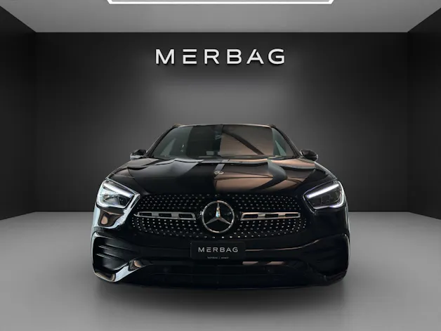 Mercedes-Benz GLA 200 AMG Line