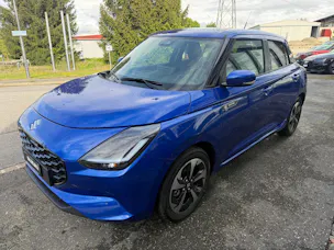 Suzuki Swift 1.2 Sakura Top Hybrid CVT
