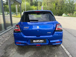 Suzuki Swift 1.2 Sakura Top Hybrid CVT