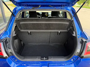 Suzuki Swift 1.2 Sakura Top Hybrid CVT