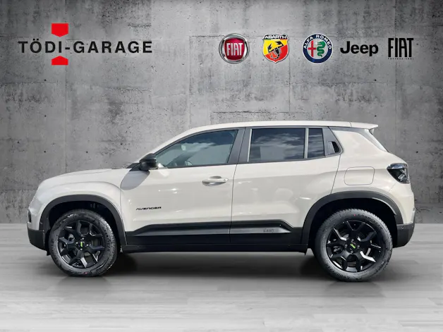 Jeep Avenger 1.2 MHEV Overland Sky 4xe