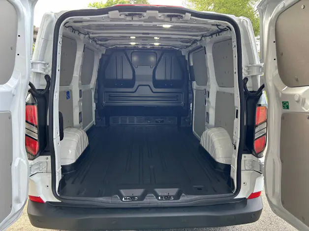 Ford Transit Custom Van 320 L1 2.5 Duratec 233 Trend PHEV