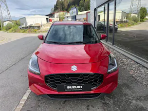 Suzuki Swift 1.2 Sakura Top Hybrid 4x4