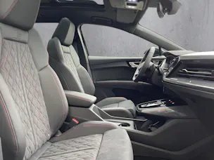 Audi Q4 e-tron 45 Edition Swiss Ski quattro
