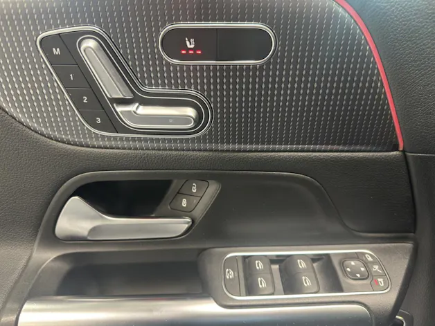 Mercedes-Benz B 220 4Matic Progressive 7G-DCT
