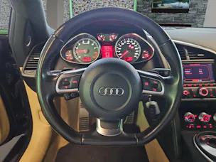 Audi R8 Coupé 4.2 FSI V8 quattro R-Tronic