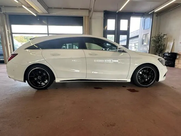 Mercedes-Benz CLA Shooting Brake 250 4Matic 7G-DCT