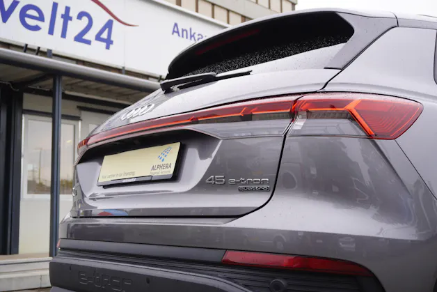 Audi Q4 e-tron 45 quattro