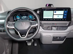 VW Caravelle Life eHybrid