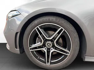 Mercedes-Benz A 200 AMG Line 4Matic