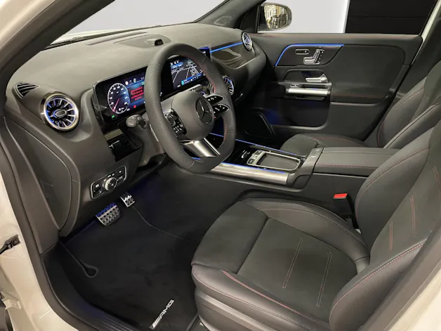 Mercedes-Benz GLA 200 Night Star 7G-DCT