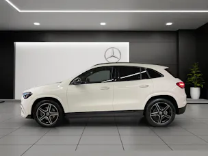 Mercedes-Benz GLA 200 Night Star 7G-DCT