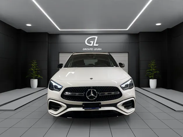 Mercedes-Benz GLA 200 Night Star 7G-DCT