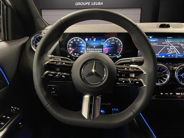 Mercedes-Benz GLA 200 Night Star 7G-DCT