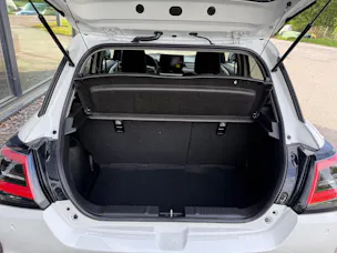 Suzuki Swift 1.2 Sakura Hybrid 4x4