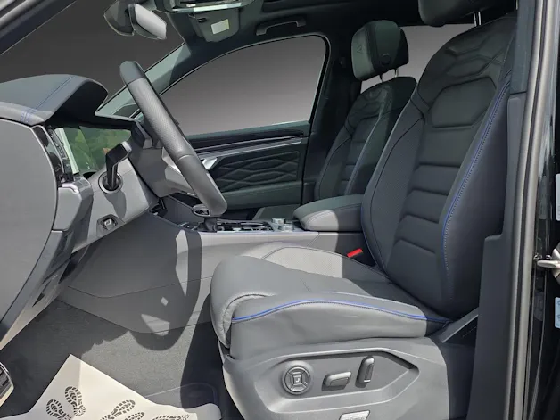 VW Touareg 3.0 TSI eHybrid R Final Edition Tiptronic