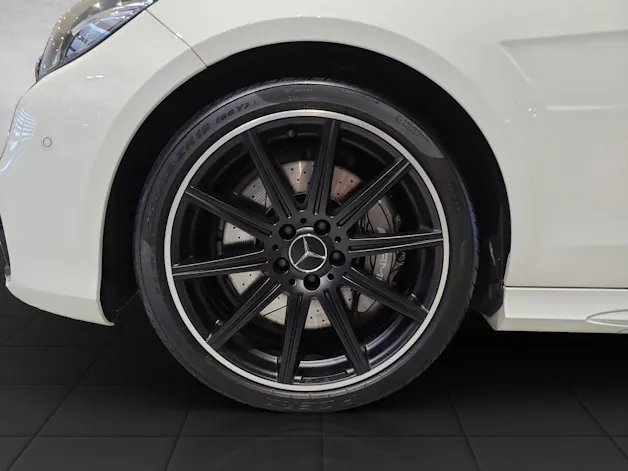 Mercedes-Benz E-CLASS S212 Kombi E 63 V8 AM