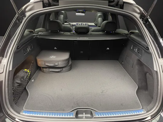 Mercedes-Benz GLC 400 e 4MATIC with EQ Hybrid Technology