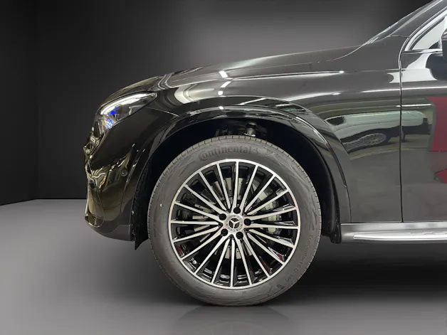 Mercedes-Benz GLC 400 e 4MATIC with EQ Hybrid Technology