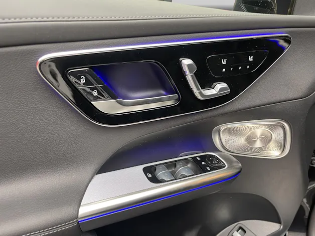 Mercedes-Benz GLC 400 e 4MATIC with EQ Hybrid Technology