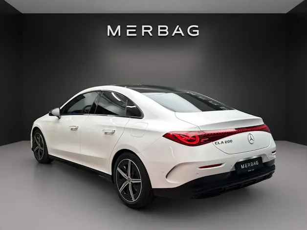 Mercedes-Benz CLA 200