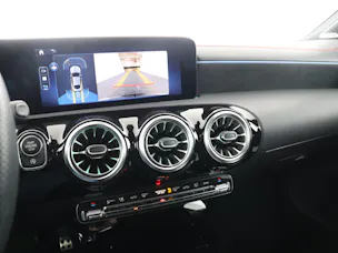 Mercedes-Benz CLA 220 d 8G-DCT