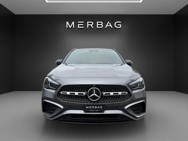 Mercedes-Benz GLA 220d 4Matic 8G-DCT