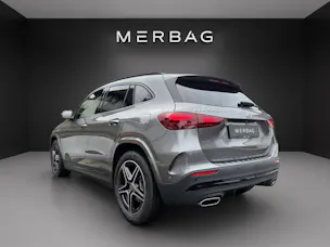 Mercedes-Benz GLA 220d 4Matic 8G-DCT