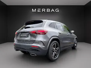 Mercedes-Benz GLA 220d 4Matic 8G-DCT